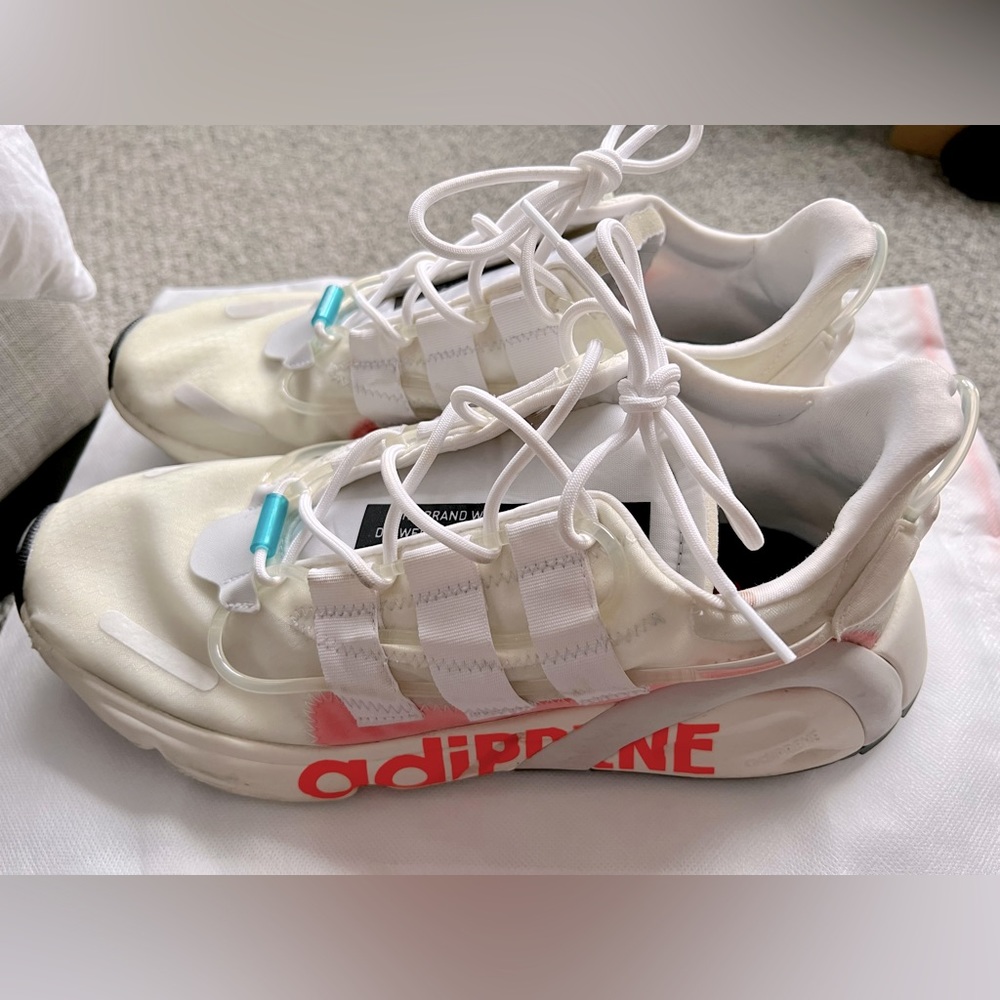Adidas LXCON Sneakers